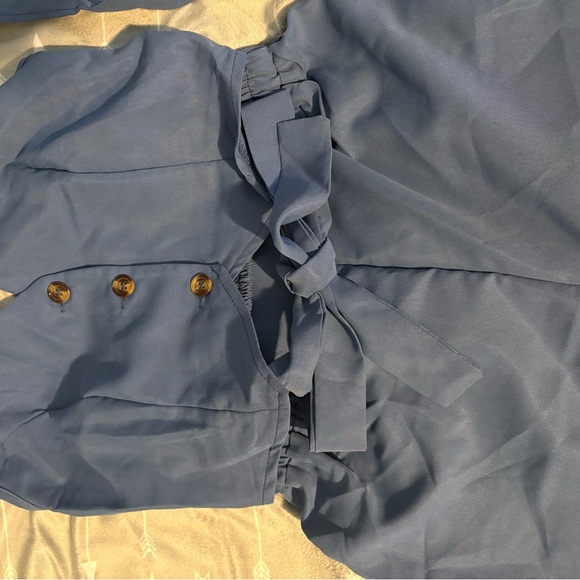 Elegant Blue Women's Jumpsuit - Picture 2 of 4